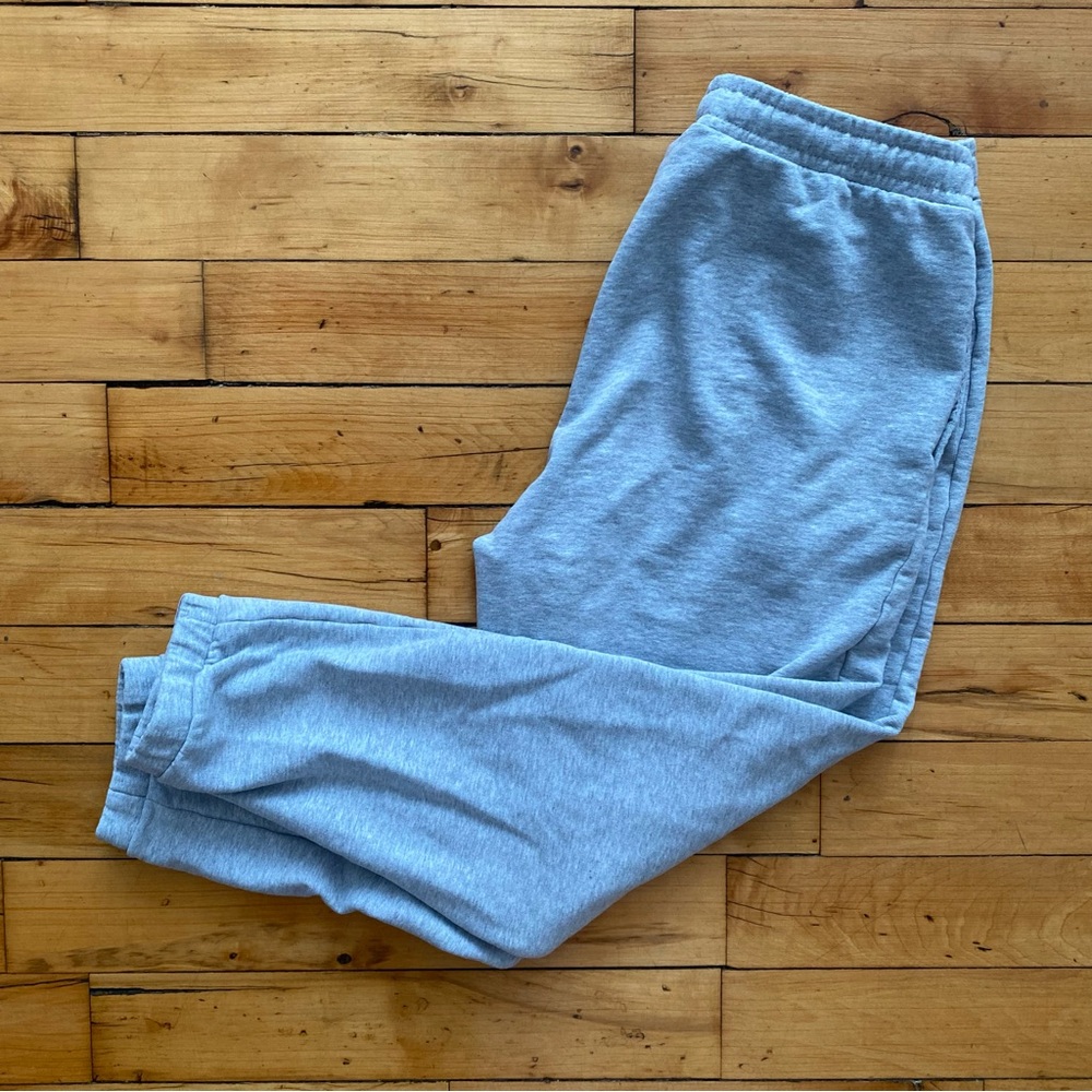 🤍 EUC Women’s Gret Gymshark Sweatpants - Size Medium - Picture 3 of 6